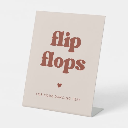 Stilvolles Retro Peach Pink Flip Flops Hochzeit Sockelschild (Vorderseite)