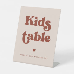 Stilvolles Retro Peach Pink Wedding Kids Table Sockelschild