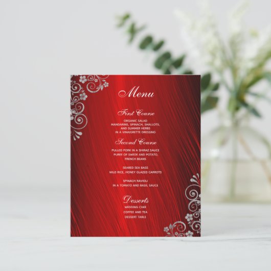 Stilvolles Ruby Red Gray Swirl Wedding Menu (Stehend Vorderseite)