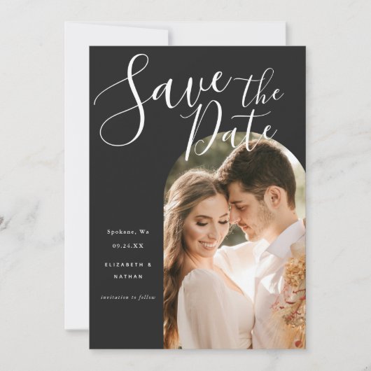 Stilvolles Schriftbogenrahmen-Foto Save The Date (Vorderseite)