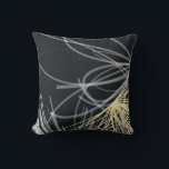 Stilvolles Schwarz-Gelb-Abstract-Design Kissen<br><div class="desc">Dieses moderne Kissen besticht durch ein stilvolles, Bio abstraktes Design von weißen und gelben Bändern auf schwarzem Hintergrund. Ein schlichtes, trendiges und elegantes Kissen für Ihr Schlafzimmer, einen Lieblingsstuhl, als elegante Ergänzung in Ihrem Familienzimmer oder Wohnzimmerdekor oder ein durchdachtes modernes Zuhause-Geschenk für jeden Anlass. Mit Vektorgrafiken entworfen, können Sie den...</div>