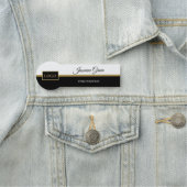 Stilvolles Schwarz-Weiß-Design Namensschild (Beispiel)