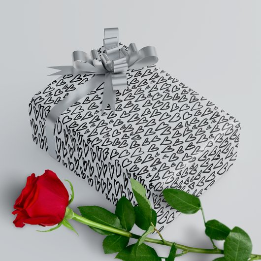 Stilvolles Schwarz-Weiß-Herz-Muster Geschenkpapier