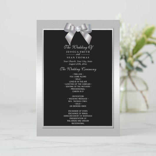 Stilvolles Silver Gem Bow & Black Wedding Programm (Stehend Vorderseite)