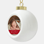 Stilvolles Skript Mein erstes Weihnachtsbaby Red Keramik Kugel-Ornament (Rechts)