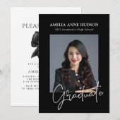 Stilvolles Trendy Black Bow 2025 Graduate Foto Einladung (Vorne/Hinten)