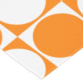 Stilvolles White&Orange Squares&Circles Design Kurzer Tischläufer (Ecke)