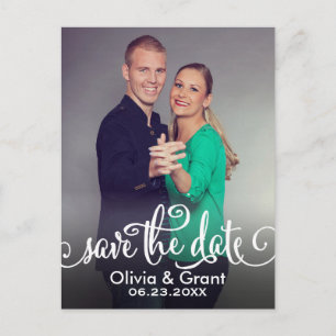 Stilvolles White Script Wedding Foto Save the Date Ankündigungspostkarte