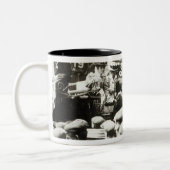 Stimmen für Frauen, im August 1908 Zweifarbige Tasse (Links)