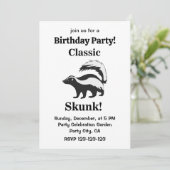 Stinktier Tier Lustiger Geburtstag Einladung (Stehend Vorderseite)
