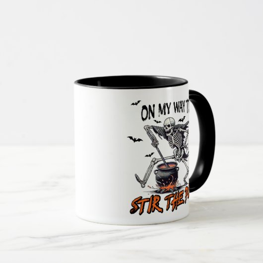 "Stir the Pot" Spooky Skeleton & Cauldron Tasse (VorderseiteRechts)