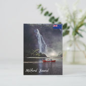 Stirling fällt in Milford Sound - Neuseeland Postkarte (Stehend Vorderseite)