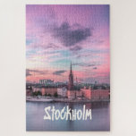 Stockholm Hauptstadt Schweden Night Skyline Puzzle<br><div class="desc">Stockholm Hauptstadt of Sweden Night Skyline Schönes Rosa und lila Himmel auf dem Wasser.</div>