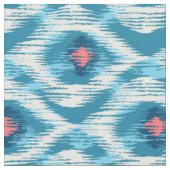 Stoff mit blauem Ikat-Muster (Nahaufnahme)