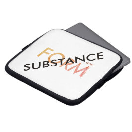 "Stoff über Form" Laptopschutzhülle