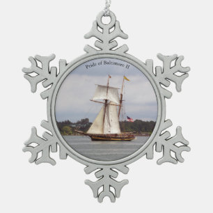 Stolz auf Ball oder Schneeflocke Baltimore II Schneeflocken Zinn-Ornament
