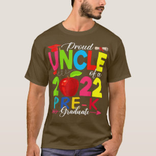 Stolz auf eine 2022 vor dem Schulabschluss gegründ T-Shirt