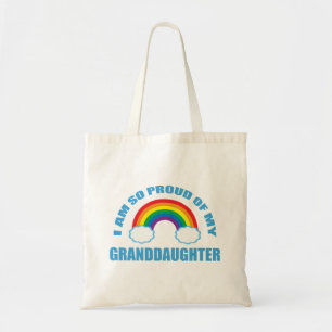 Stolz auf meine Enkeltochter Rainbow Grandparent Tragetasche