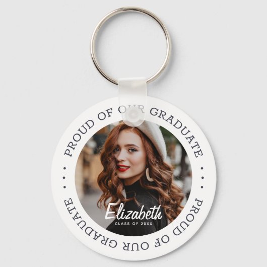 Stolz auf unser Graduate 20XX Simple Abschluss Fot Schlüsselanhänger (Vorderseite)