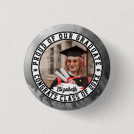 Stolz auf unser Graduate Trendy Abschluss Foto Nie Button