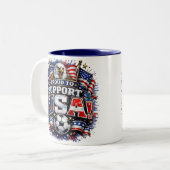 STOLZ, DAS USA-Soccer-Team zu unterstützen | Ameri Zweifarbige Tasse (Vorderseite Links)