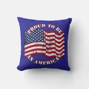 Stolz, ein Amerikaner mit USA-Flagge distressed zu Kissen