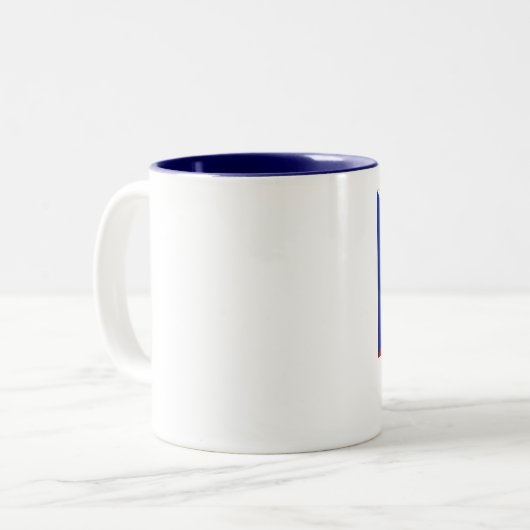 Stolz, ein Amerikaner zu sein Zweifarbige Tasse (Vorderseite Links)