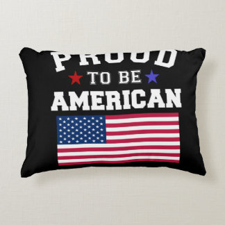 Stolz, ein amerikanischer Patriot zu sein USA-Flag Dekokissen