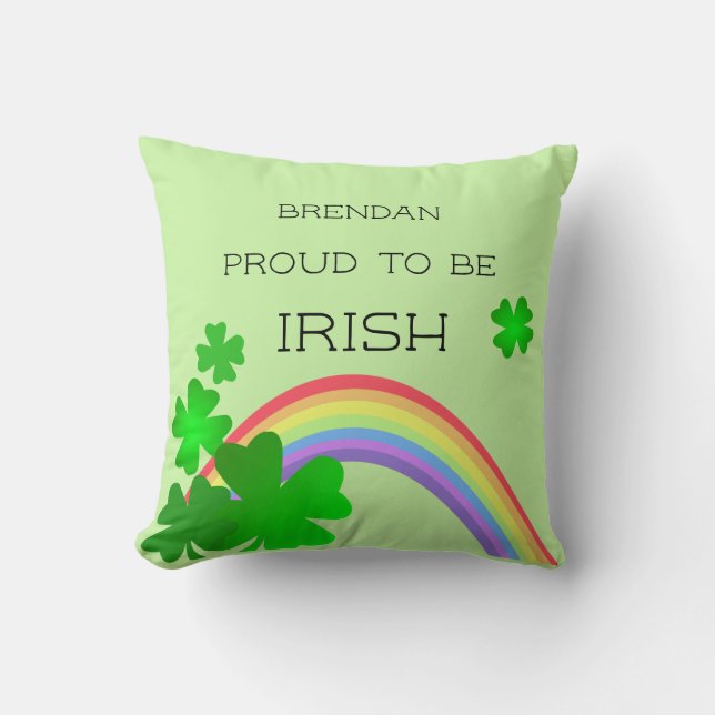 Stolz, irisch zu sein, mit Kleeblättern, personali Kissen (Vorderseite)