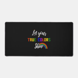 Stolz LGBT Liebe siegt, wir sind queer und stolz K Schreibtischunterlage