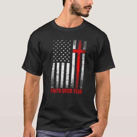 Stolz US Flag Amerika Glauben über Angst Gebet Män T-Shirt (Vorderseite)