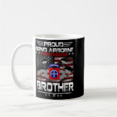 Stolze 82. Im Flugzeug Paratrooper Brother Us Flag Kaffeetasse (Links)