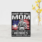 Stolze Air Force-Mutter hat die Flagge der Helden Karte (Gelbe Blume)