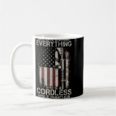 Stolze amerikanische Flagge Veteran Gun Rights Tlt Kaffeetasse (Links)
