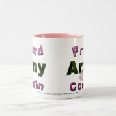 Stolze Armee-Cousin-Rosa-Tasse Zweifarbige Tasse (Mittel)