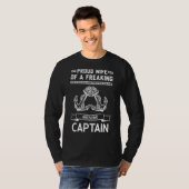 Stolze Ehefrau einer Captain-Boot-Ehefrau T-Shirt (Vorne ganz)