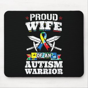 Stolze Ehefrau eines autistischen Kriegers Mousepad