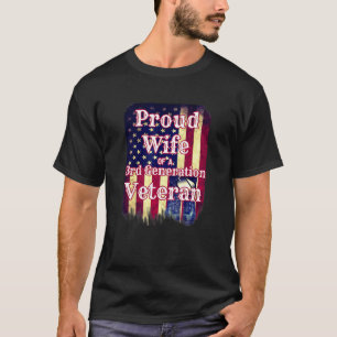 Stolze Ehefrau eines Veteranen-Militärs der dritte T-Shirt