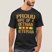Stolze Ehefrau eines vietnamesischen Veteranen, V T-Shirt (Vorderseite)