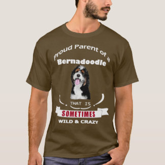 Stolze Eltern eines Bernadelhundes T-Shirt
