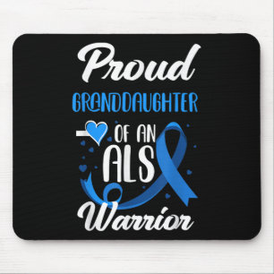 Stolze Enkeltochter eines Alten Kriegers als Aware Mousepad