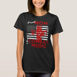 Stolze Mama einer bemannten Kampfflagge T-Shirt