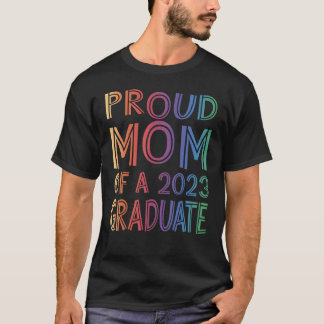 Stolze Mama eines 2023-Grad-Abschlusses T-Shirt