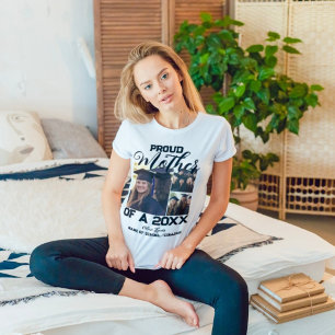 Stolze Mama eines Absolventen 2024 T-Shirt