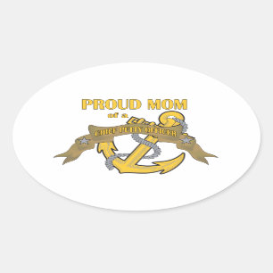 Stolze Mama von Obermaat Ovaler Aufkleber