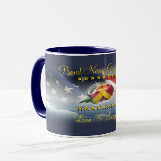 Stolze Marine-Großmutter Tasse (Vorderseite Links)