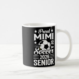 Stolze Mimi eines Fußball-Absolventen 2026 Abschlu Kaffeetasse