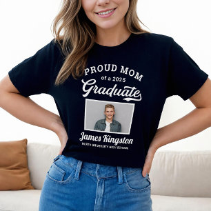 Stolze Mutter eines Absolventen von 2026 Schwarz T-Shirt