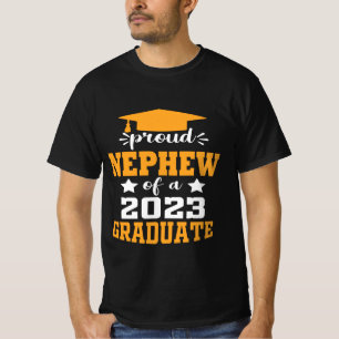 Stolze NEPHEW einer Klasse von 2023 Graduate Moder T-Shirt