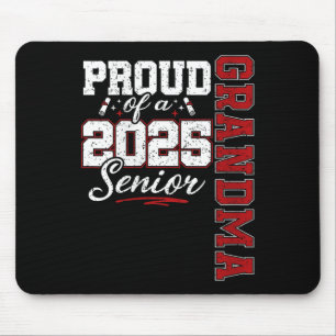 Stolze Oma einer Abschlussklasse von 2025 Seniorin Mousepad